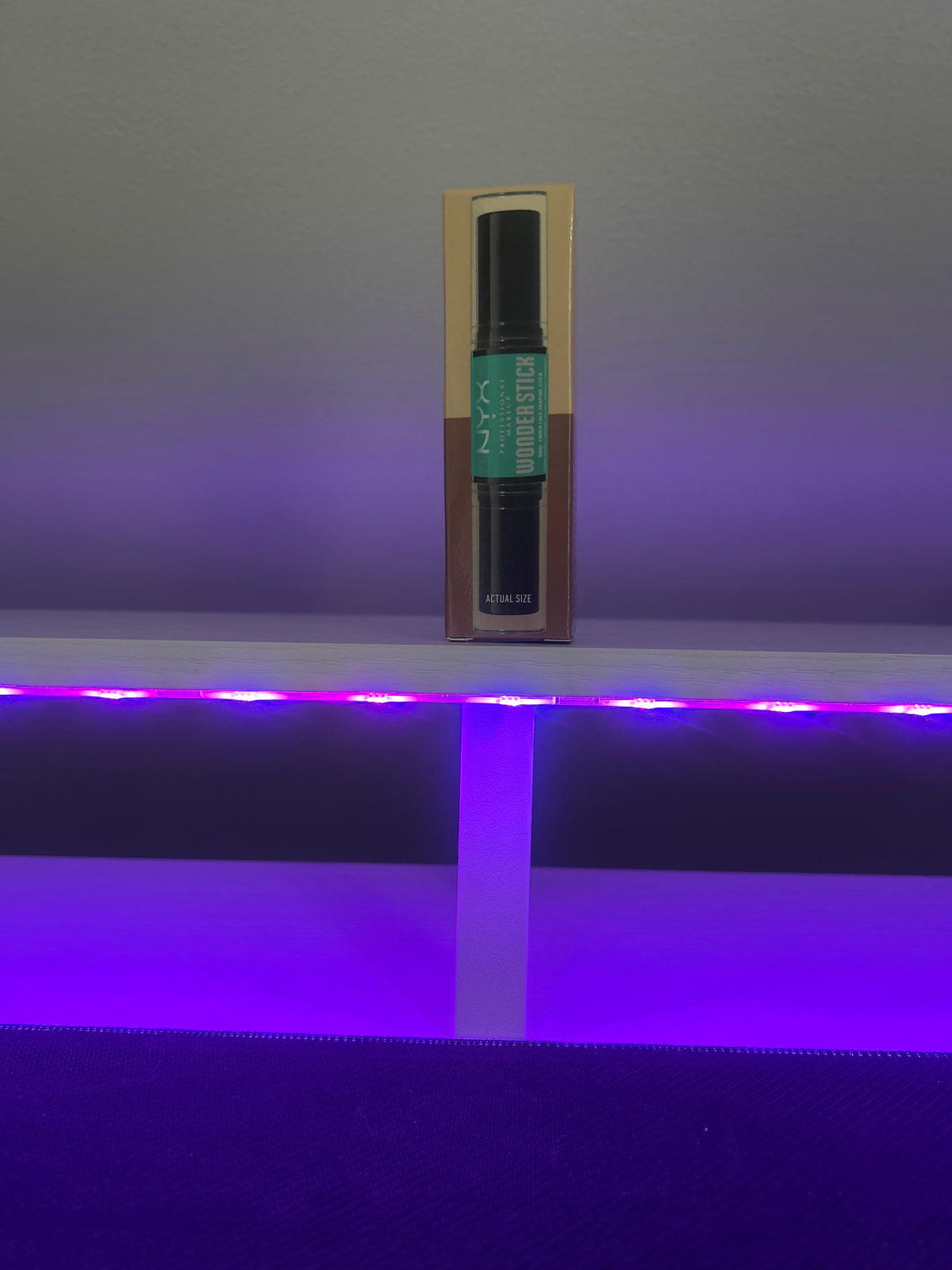 NYX Professional Makeup Wonder Stick
